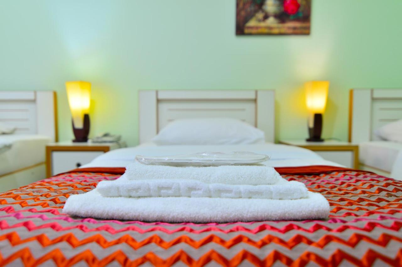 Hotel Blissdom Tbilisi Ngoại thất bức ảnh
