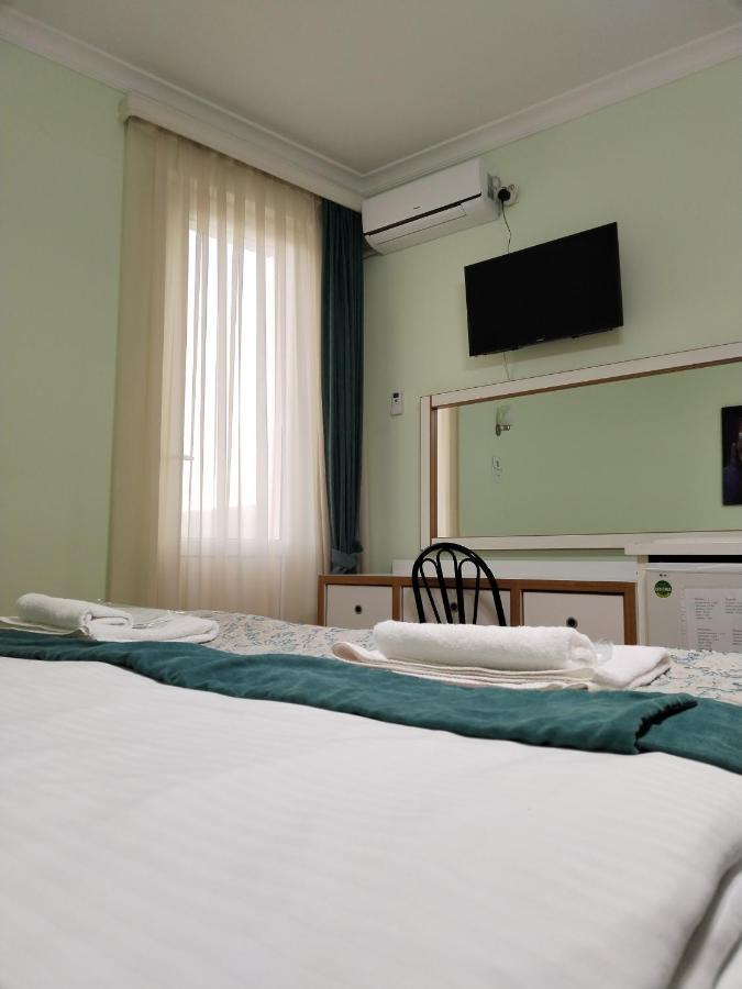 Hotel Blissdom Tbilisi Ngoại thất bức ảnh
